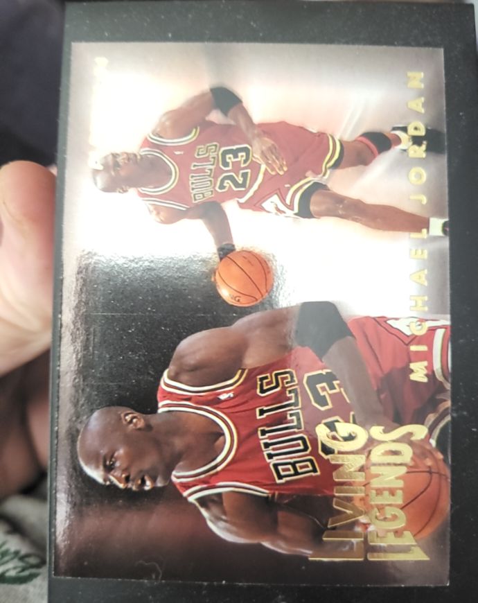 1993 Fleer #4 Michael Jordan Living Legends — front