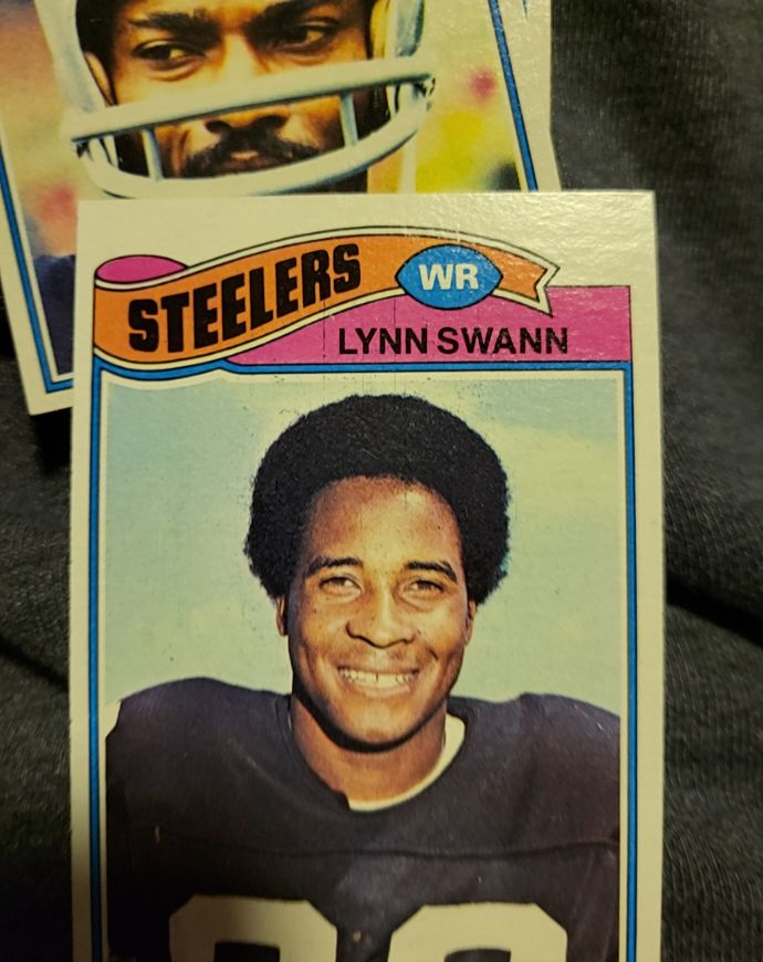 1977 Topps #195 Lynn Swann — front