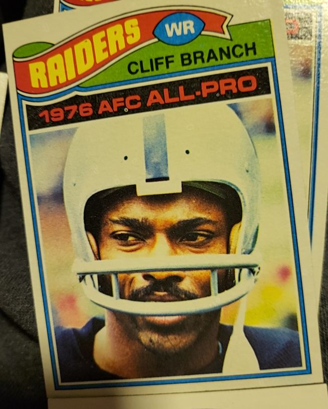 1977 Topps #470 Cliff Branch — front