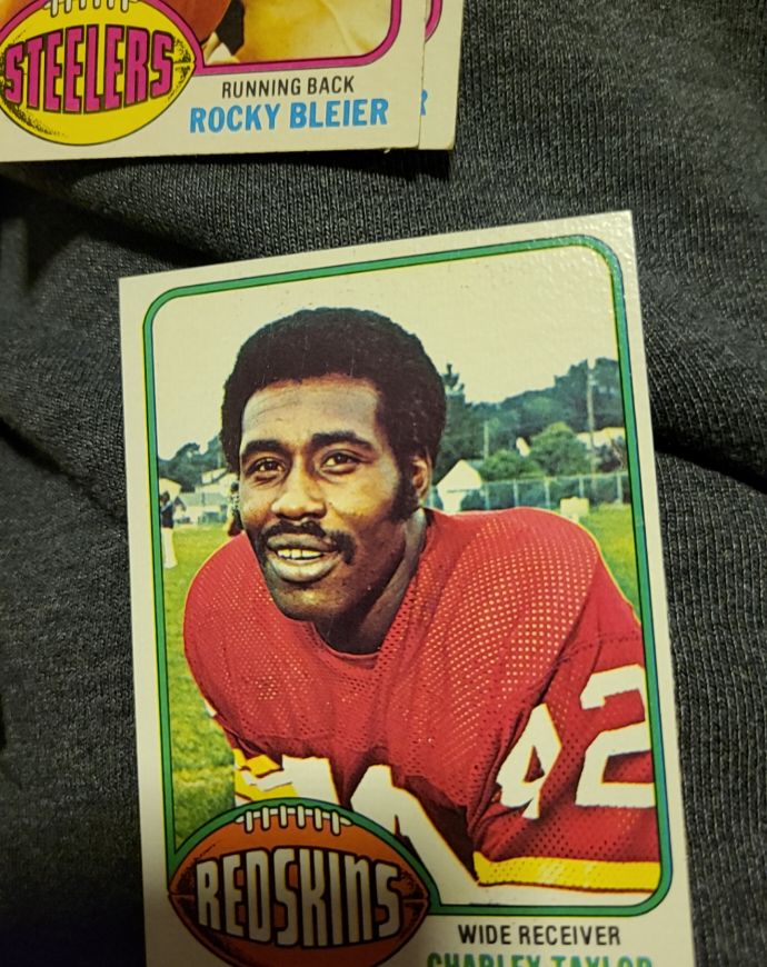 1976 Topps #450 Charley Taylor — front
