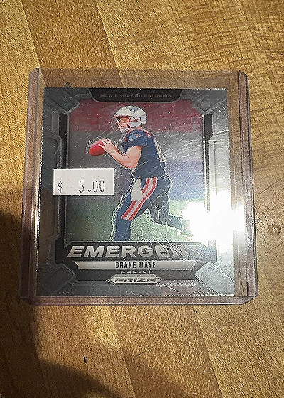 2024 Panini Prizm Emergent #4 Drake Maye — front