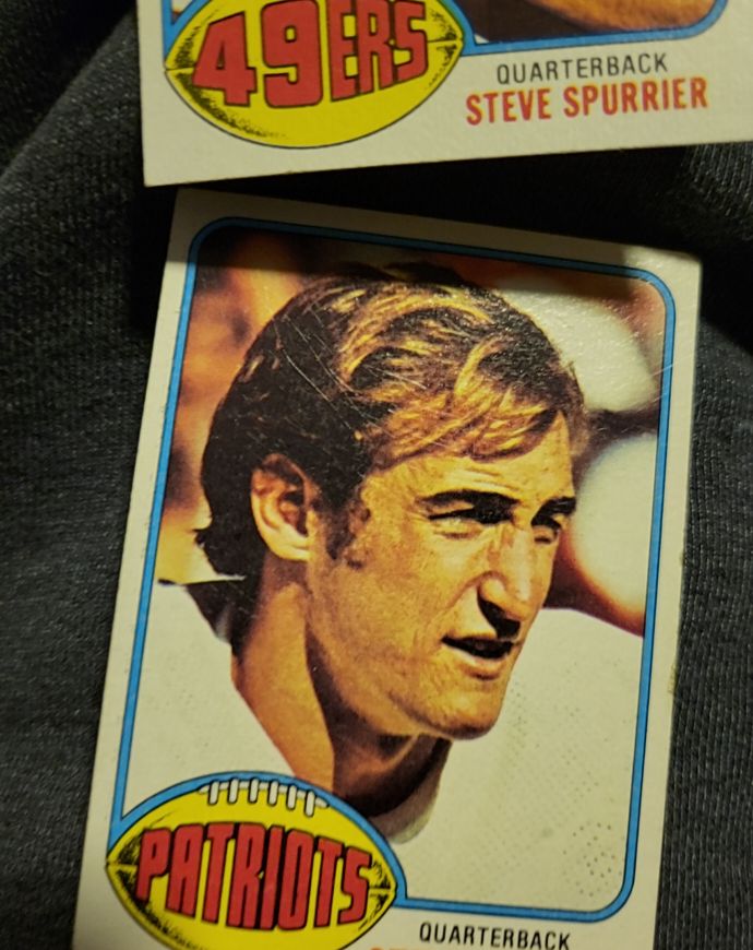 1976 Topps #376 Steve Grogan — front