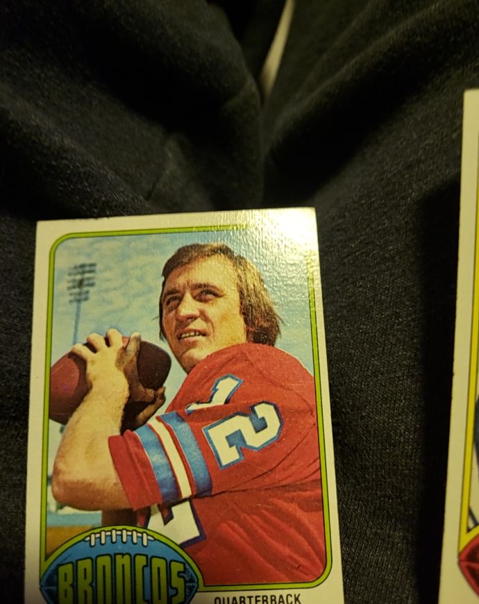 1976 Topps Football #68 Charley Johnson — front
