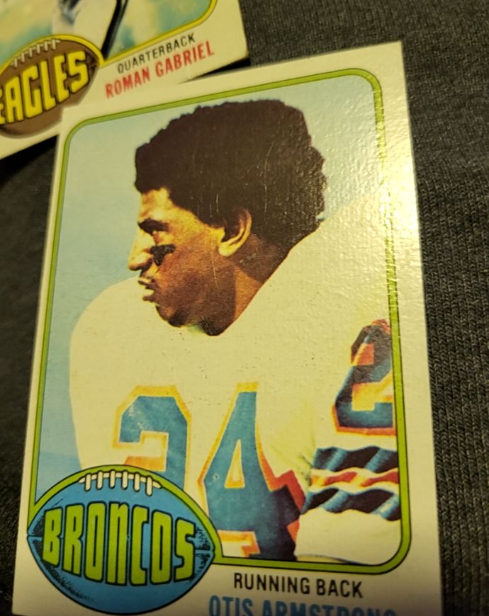 1976 Topps #123 Otis Armstrong — front