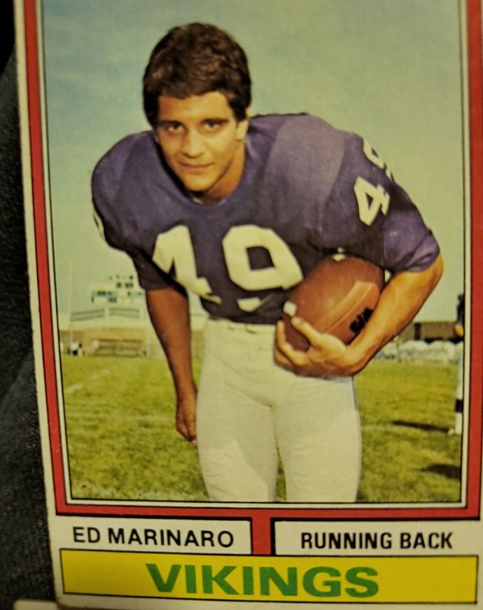 1974 Topps #189 Ed Marinaro — front