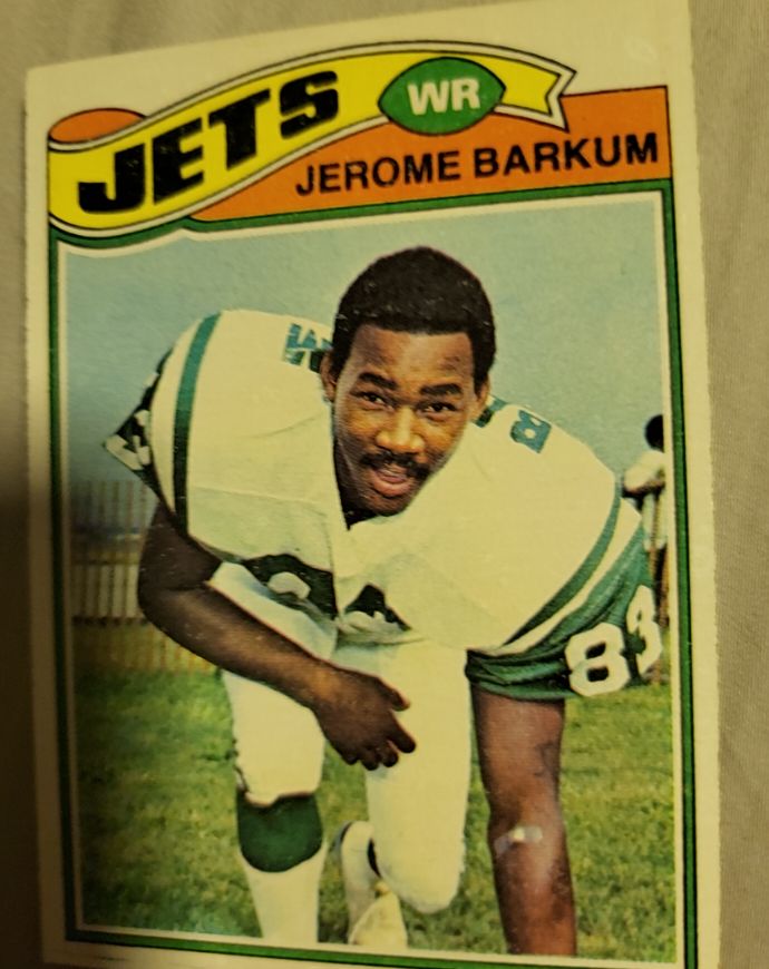 1977 Topps #254 Jerome Barkum — front