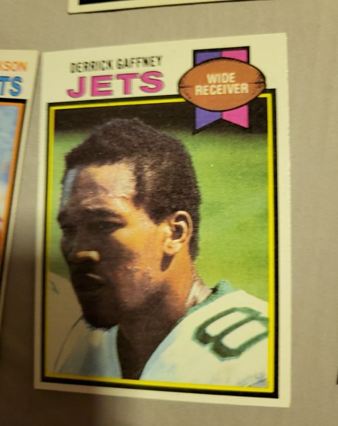 1979 Topps Football #327 Derrick Gaffney — front