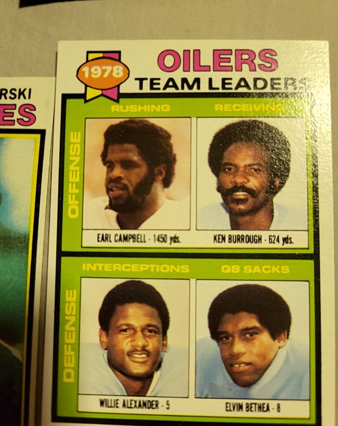 1979 Topps #301 Oilers Team Leaders Earl Campbell — front
