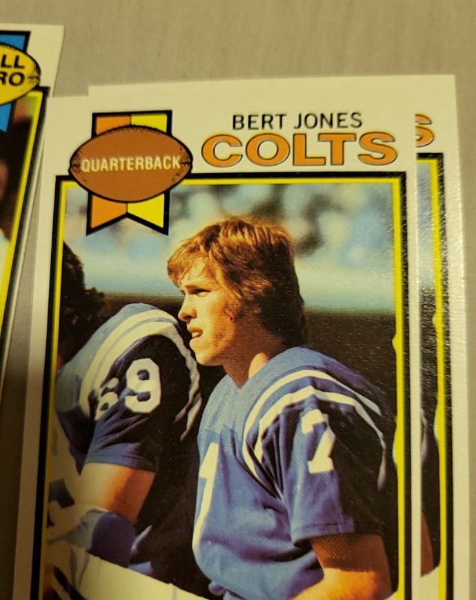 1979 Topps #220 Bert Jones — front