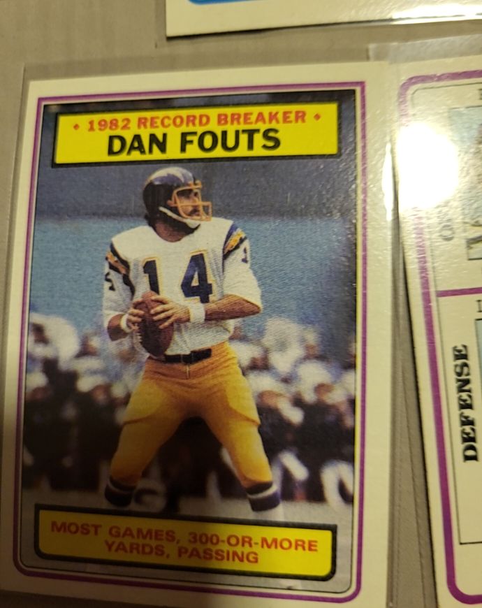 1983 Topps #3 Dan Fouts 1982 Record Breaker San Diego Chargers — front