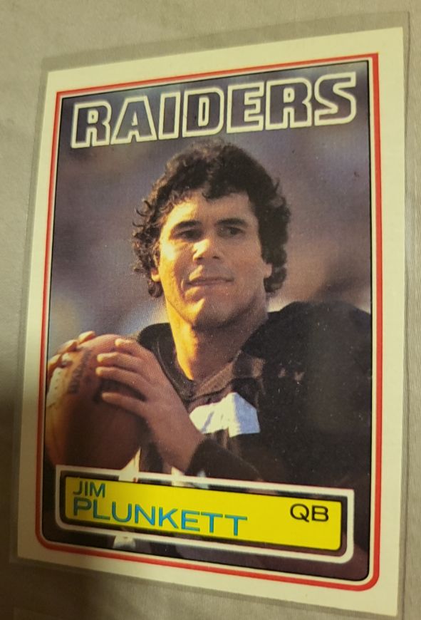 1983 Topps #307 Jim Plunkett — front