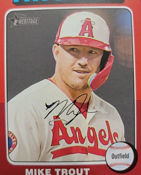 2024 Topps Heritage #52 Mike Trout — front