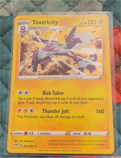 2020 Pokémon Sword & Shield Darkness Ablaze #063 Toxtricity — front
