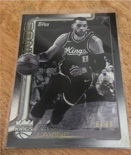 2025-26 Topps Blackout #163 Zach Lavine — front