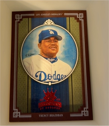 2005 Donruss Diamond Kings #253 Yhency Brazoban — front