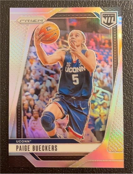 2024-25 Panini NIL #10 Paige Bueckers — front
