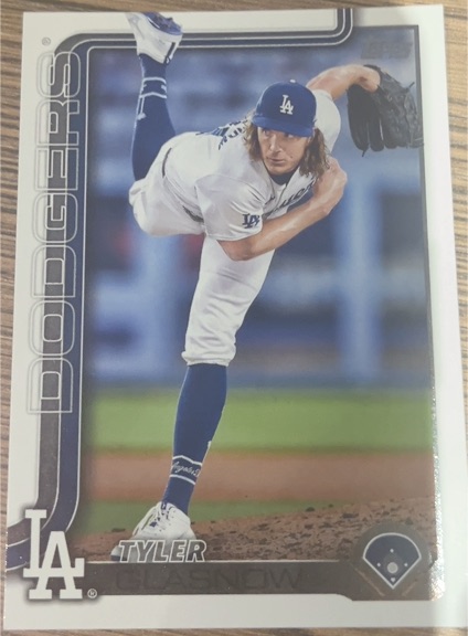 2025 Topps #201 Tyler Glasnow — front