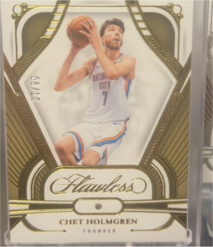 2023-24 Panini Flawless Diamond #11 Chet Holmgren — front