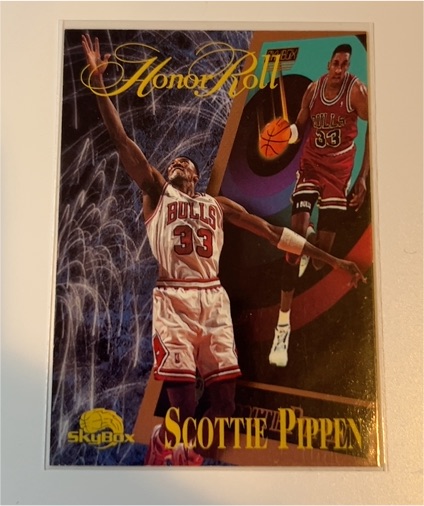 1996 SkyBox Honor Roll #251 Scottie Pippen — front