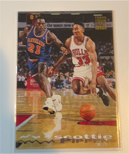 1993-94 Topps Stadium Club #300 Scottie Pippen — front