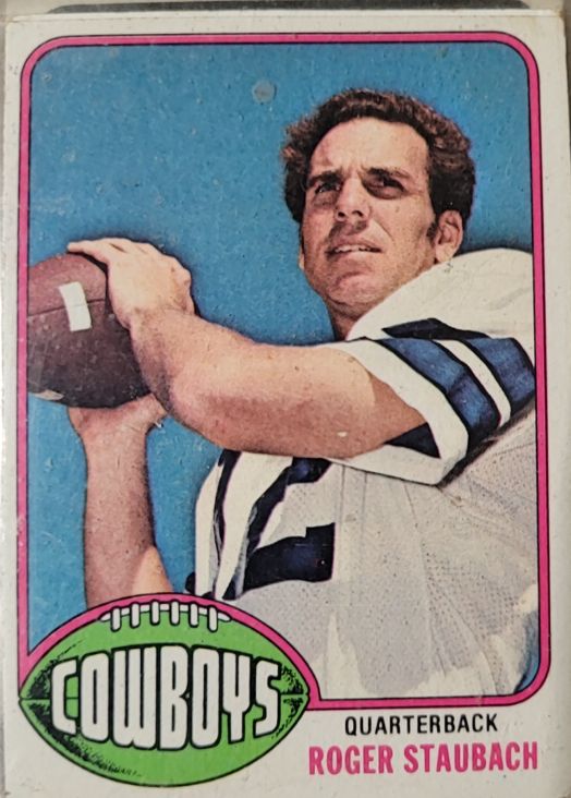 1976 Topps #395 Roger Staubach — front