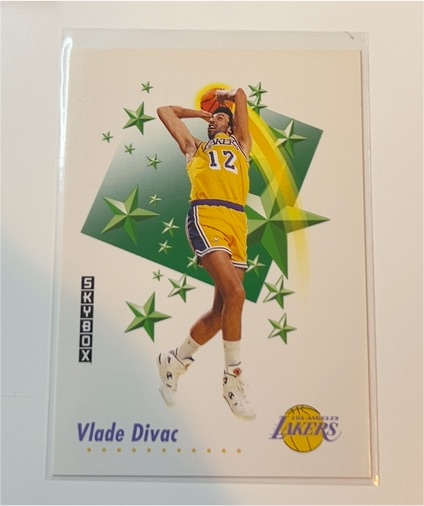 1991-92 SkyBox #498 Vlade Divac — front