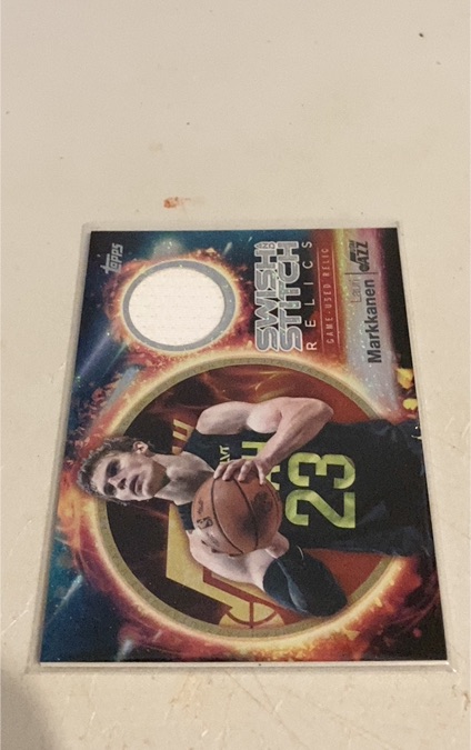 2025-26 Topps Swish and Stitch Relics #SST-LM Lauri Markkanen — front
