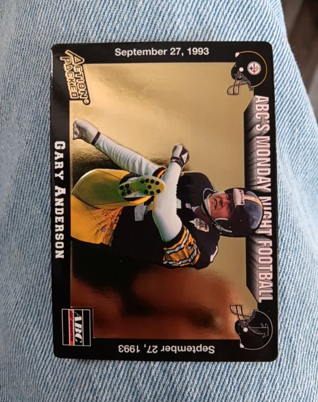 1993 Action Packed Monday Night Football #22 Gary Anderson — front