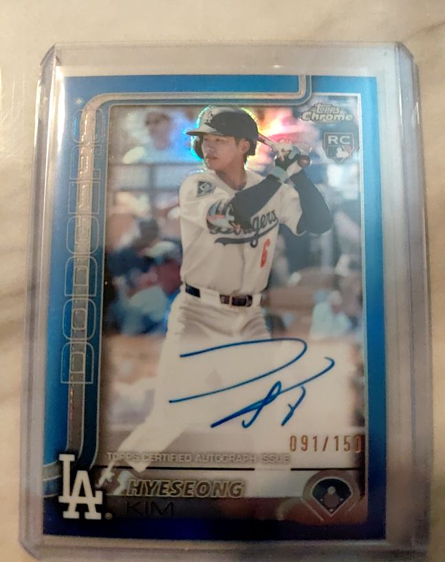 2025 Topps Chrome #152 Hyeseong Kim — front