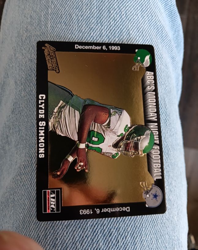 1993 Action Packed Monday Night Football #58 Clyde Simmons — front
