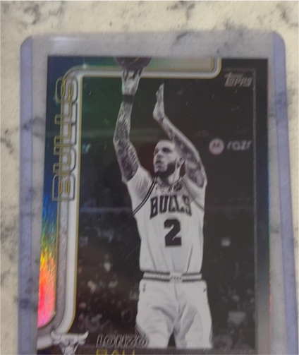 2025-26 Topps #39 Lonzo Ball — front