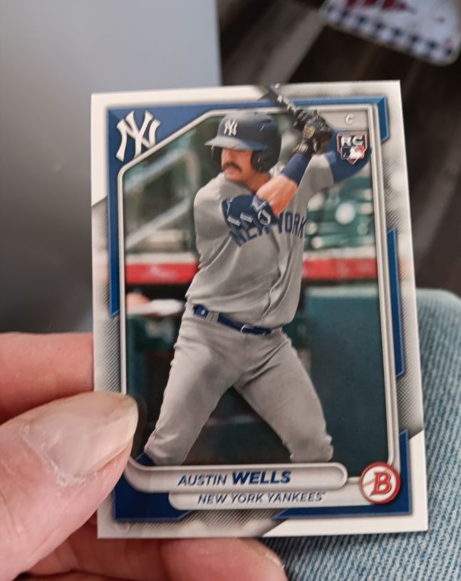 2024 Bowman #87 Austin Wells — front