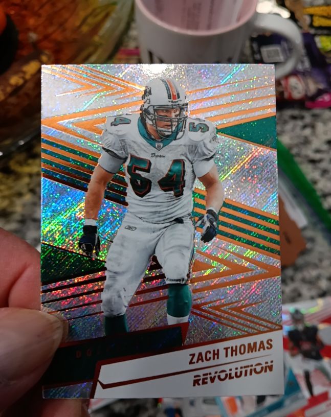 2025 Panini Revolution #137 Zach Thomas — front