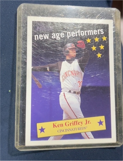 2001 Topps Heritage New Age Performers #NAP5 Ken Griffey Jr. — front