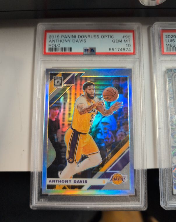 2019 Panini Donruss Optic #90 Anthony Davis — front