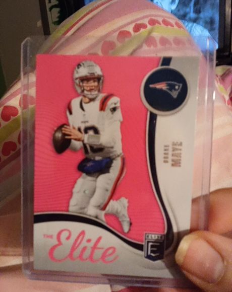 2025 Panini Donruss Elite #7 Drake Maye The Elite Pink — front