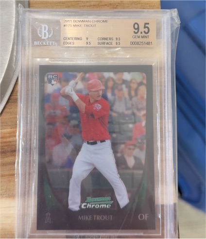 2011 Bowman Chrome #175 Mike Trout — front
