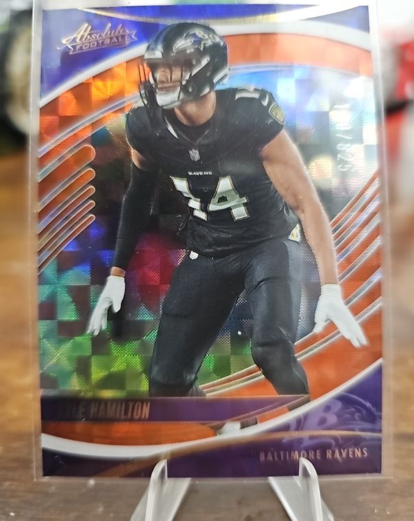 2025 Panini Absolute #28 Kyle Hamilton — front