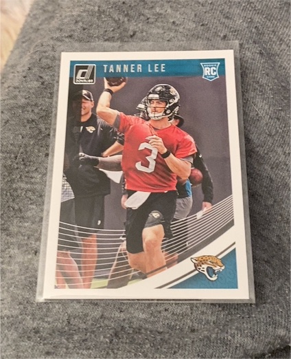 2018 Donruss #383 Tanner Lee Rookie Card — front