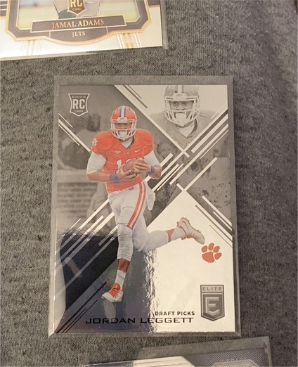2017 Panini Elite Draft Picks Draft Picks Jordan Leggett — front