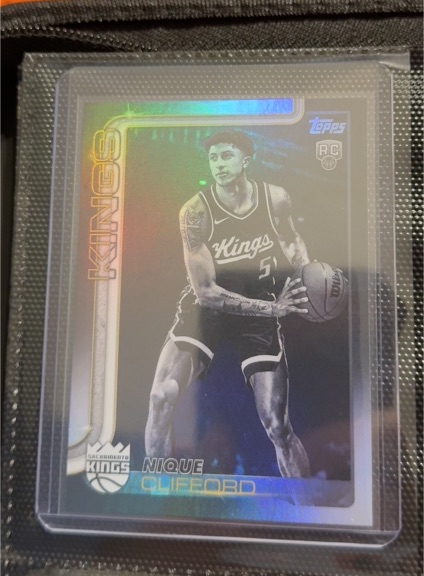 2025-26 Topps #224 Nique Clifford — front