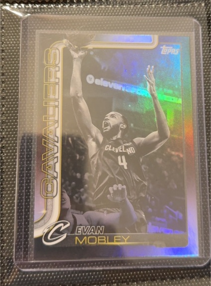 2025-26 Topps Basketball #82 Evan Mobley — front