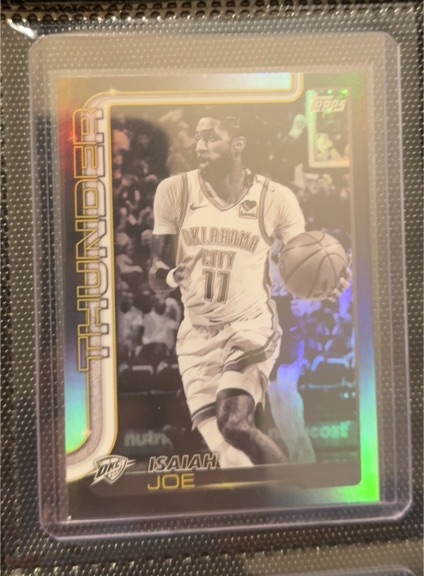 2025-26 Topps #121 Isaiah Joe Blackout — front