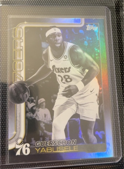 2025-26 Topps #26 Guerschon Yabusele Blackout — front