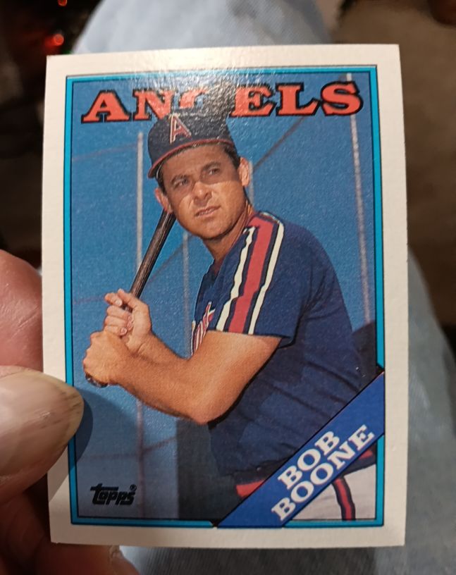 1988 Topps #498 Bob Boone — front