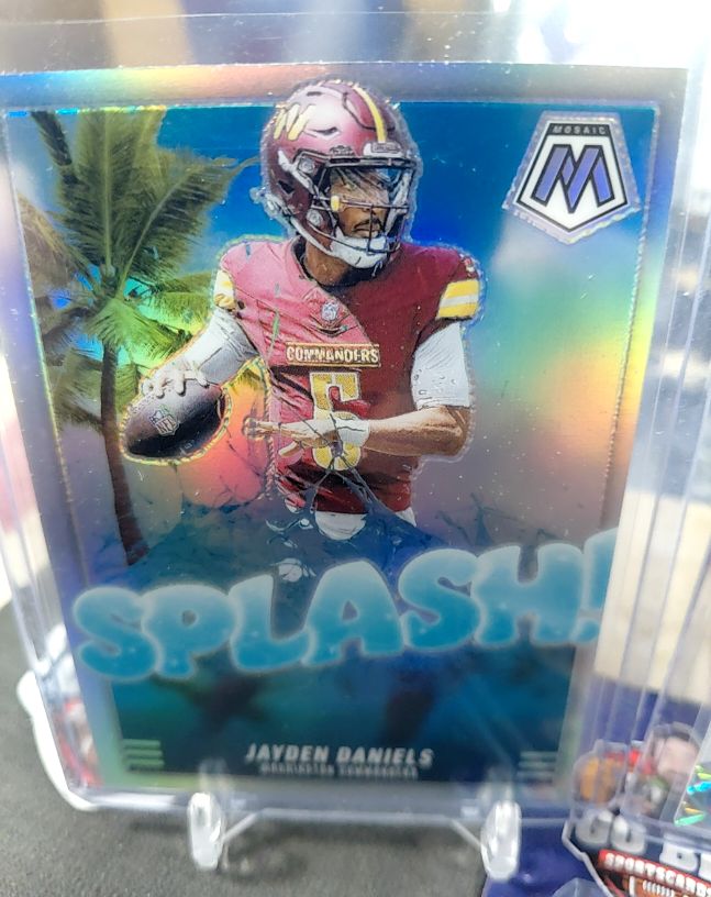 2025 Panini Mosaic Splash! #5 Jayden Daniels — front