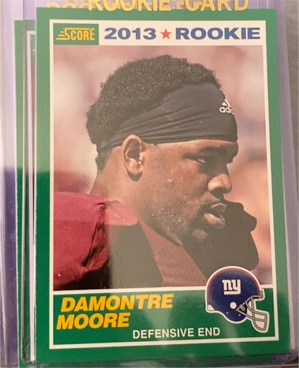 2013 Score #353 Damontre Moore Rookie — front