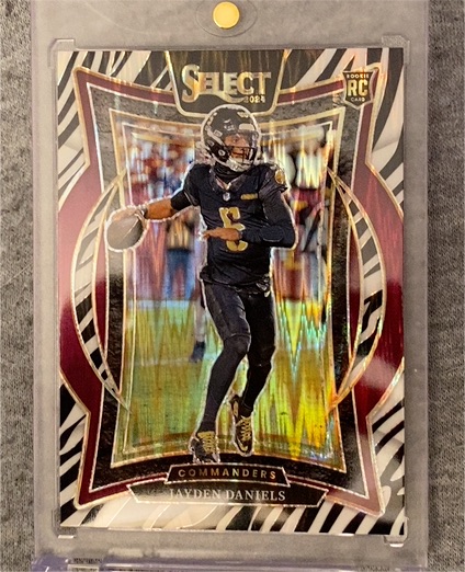 2024 Panini Select Concourse #26 Jayden Daniels — front