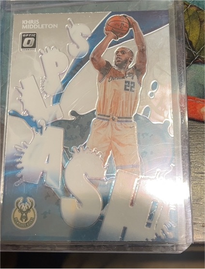 2020-21 Panini Donruss Optic #6 Khris Middleton Splash! — front