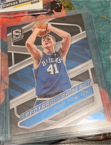 2023-24 Panini Spectra #200 Dirk Nowitzki Spectacular Debut — front